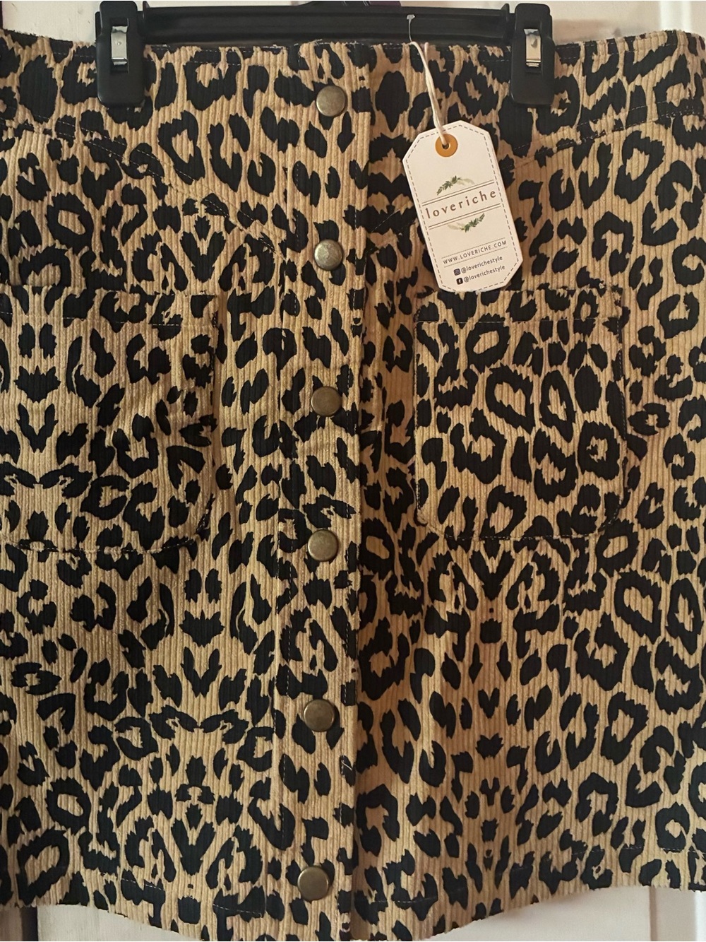 Loveriche Leopard Print Button-Front  cord skirt  Anthropology size large
